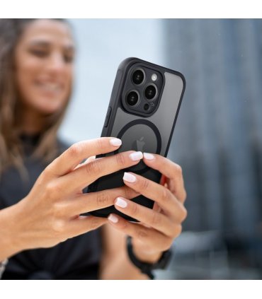 FULL MATTE MAG COVER z MagSafe do iPhone 13 Pro - czarny