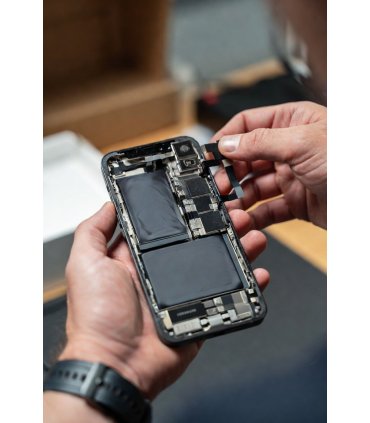 Wymiana baterii Apple iPhone 16 Pro Max – oryginalna część serwisowa