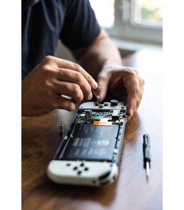 Wymiana Baterii Nintendo Switch Naprawa Ładowania