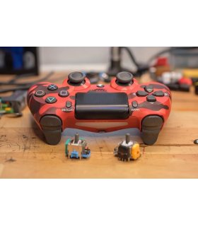 Naprawa Analogów Pada DualShock 4 PlayStation 4