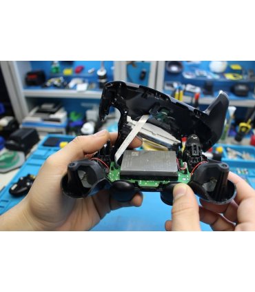 Czyszczenie Pada DualShock 4 PlayStation 4