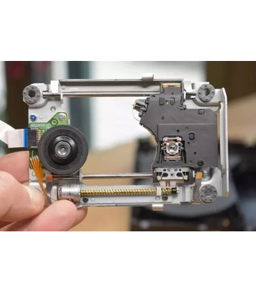 Czyszczenie Lasera PlayStation 4 Slim Naprawa Odczytu