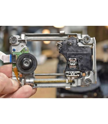 Wymiana Lasera PlayStation 4 Slim Naprawa Napędu