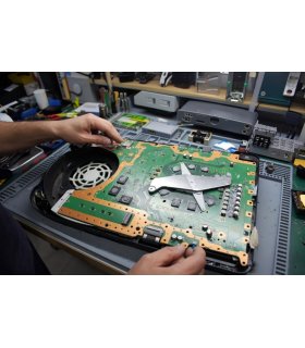 Diagnostyka płyty głównej PS5 | Specjalistyczny serwis elektroniki