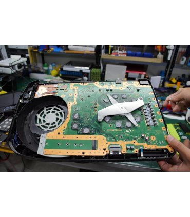 Diagnostyka płyty głównej PS5 | Specjalistyczny serwis elektroniki