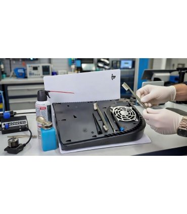 Czyszczenie PS5 Pro i wymiana ciekłego metalu | Serwis PlayStation 5 Pro