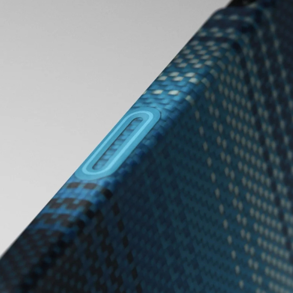 Tył etui PITAKA Ultra-Slim MagSafe Moonrise