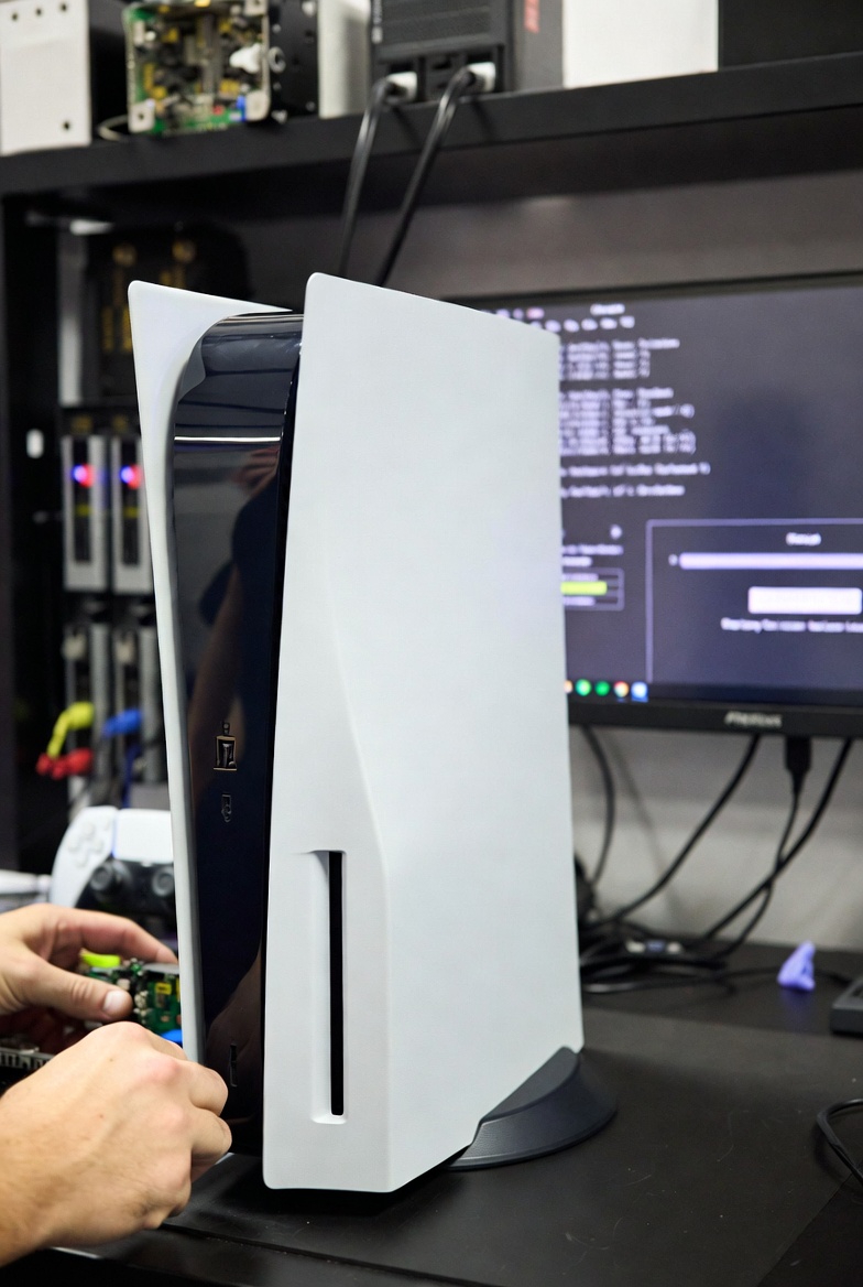 Proces naprawy systemu PlayStation 5 – reinstalacja firmware