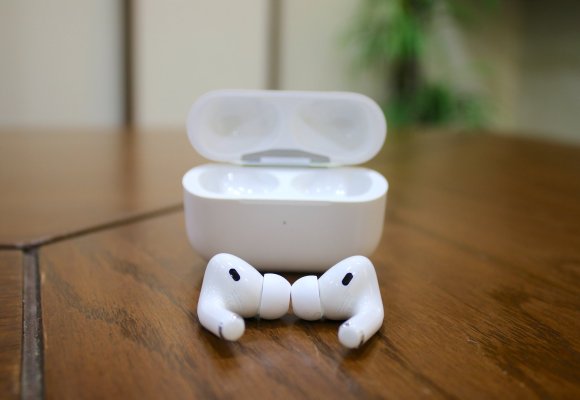 AirPods Pro 3 – funkcje na starcie i co później