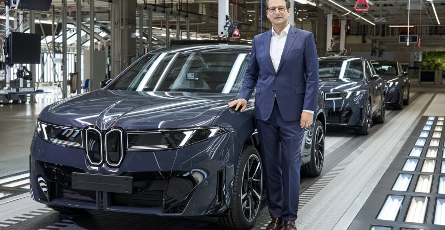 BMW iX3 i Neue Klasse: fabryka w Debreczynie rusza z produkcją | Smartfonstudio.pl