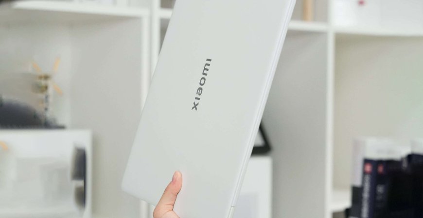 Xiaomi Book Pro 14 – laptop z Intel Panther Lake