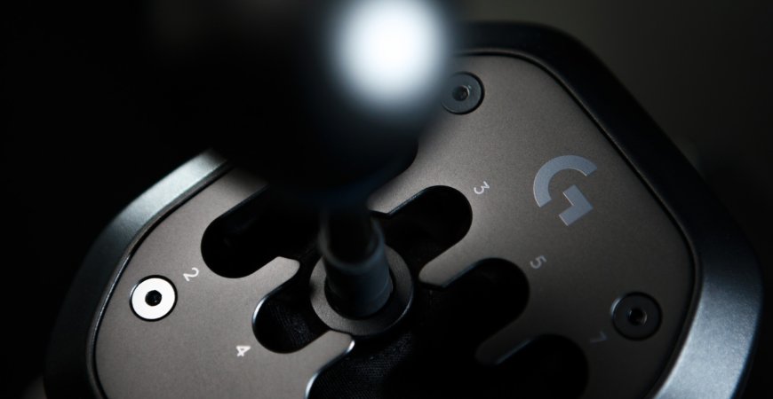 Logitech G RS H-Shifter – nowy shifter do sim racingu