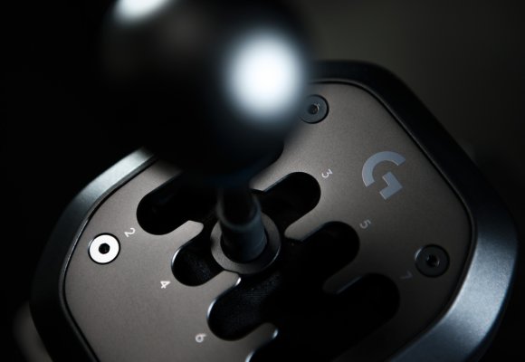 Logitech G RS H-Shifter – nowy shifter do sim racingu