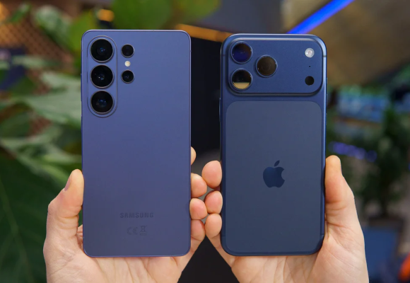 Samsung Galaxy S26 Ultra vs iPhone 17 Pro Max