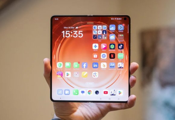 OPPO Find N6 – Zero-Feel Crease i AI Pen